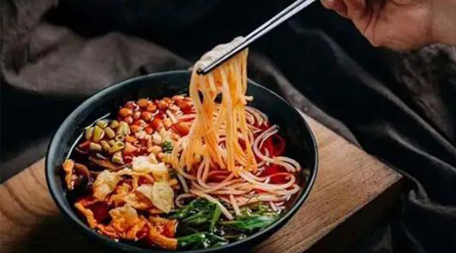 吃螺螄粉衣服上有味道如何快速解決！滾筒衣服烘干機(jī)有辦法